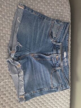 Old Navy Medium Blue Frayed Denim Cutoff Shorts